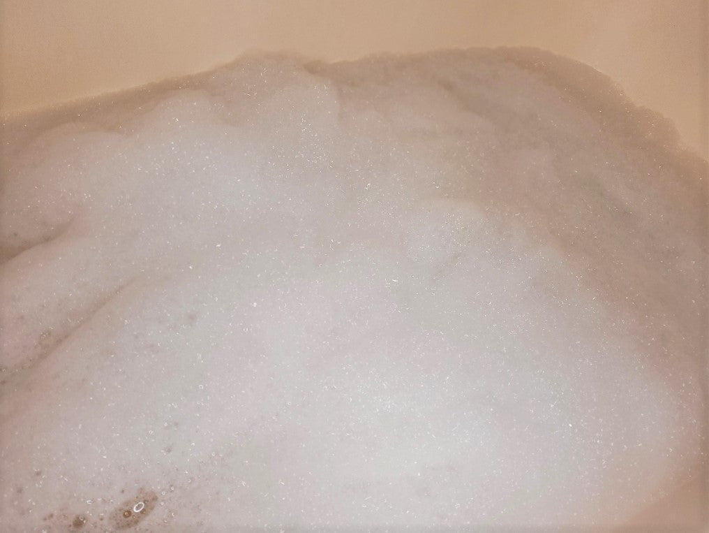 Honeysuckle Bubble Bath Scoop